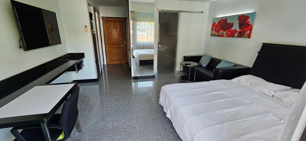 Oasis Rentals, Diana Estate, מלון דירות